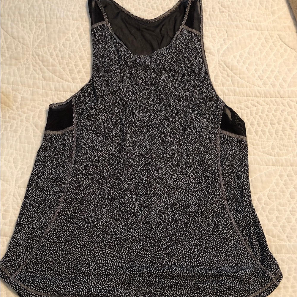 Lululemon tank top